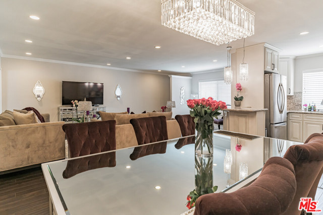 2 Bed Home for Sale in Sherman Oaks, California