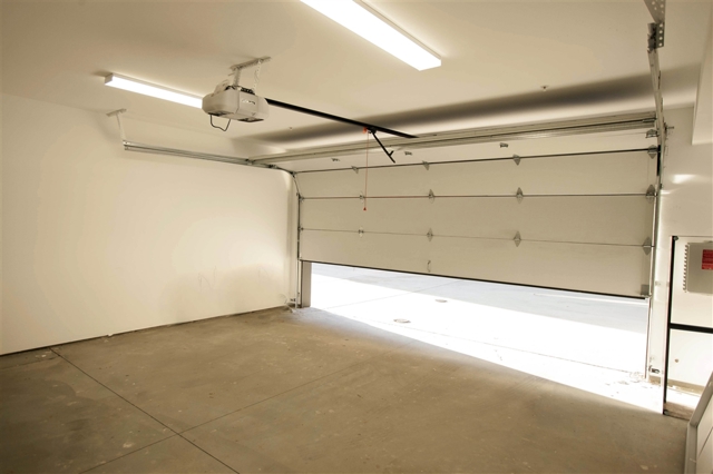 2FB1E9CA-B9BF-4DAF-95DF-E7080D47CE3C 586 W Laurel #0, San Diego, CA 92101 <span style='background-color:transparent;padding:0px;'><small><i> </i></small></span>