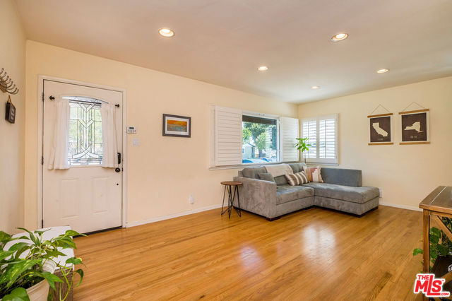 1713 WENDY Way, Manhattan Beach, California 90266, 2 Bedrooms Bedrooms, ,1 BathroomBathrooms,Residential,Sold,WENDY,20564738