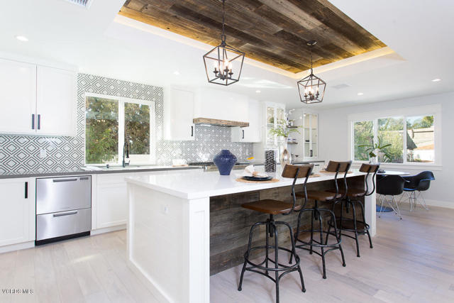 Photo of 653 Camino Rojo, Thousand Oaks, CA 91360