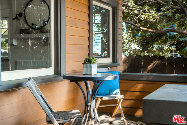 2 Bed Home for Sale in Los Angeles, California