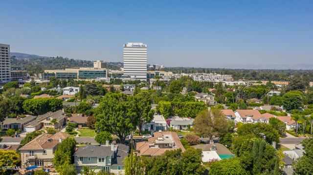 5 Bed Home for Sale in Sherman Oaks, California