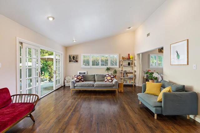 2 Bed Home for Sale in Studio City, California