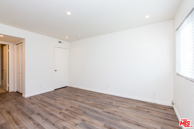 2 Bed Home for Sale in North Hollywood, California
