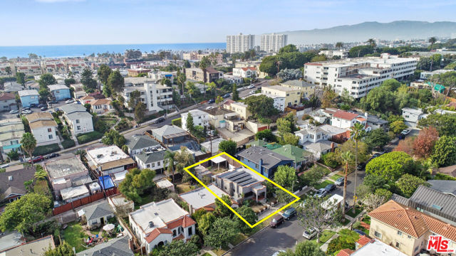 2 Bed Home for Sale in Venice, California