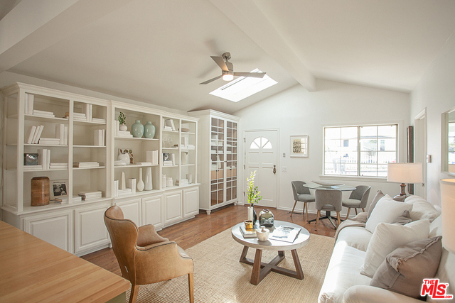 1923 ROCKEFELLER Lane, Redondo Beach, California 90278, 2 Bedrooms Bedrooms, ,2 BathroomsBathrooms,Residential,Sold,ROCKEFELLER,18396612