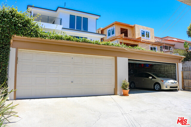 520 FRANCISCA Avenue, Redondo Beach, California 90277, ,Residential Income,Sold,FRANCISCA,19433616