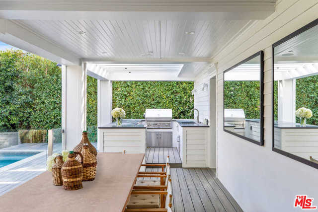 4 Bed Home for Sale in Los Angeles, California