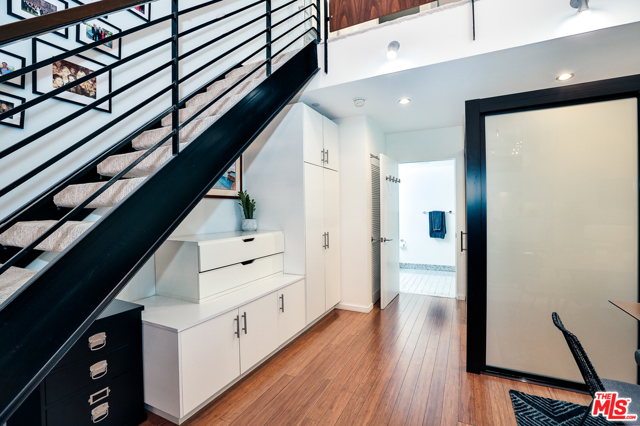 2 Bed Home for Sale in Los Angeles, California