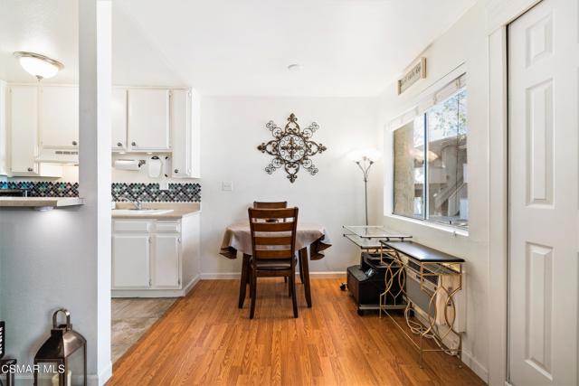 1 Bed Home for Sale in Agoura Hills, California