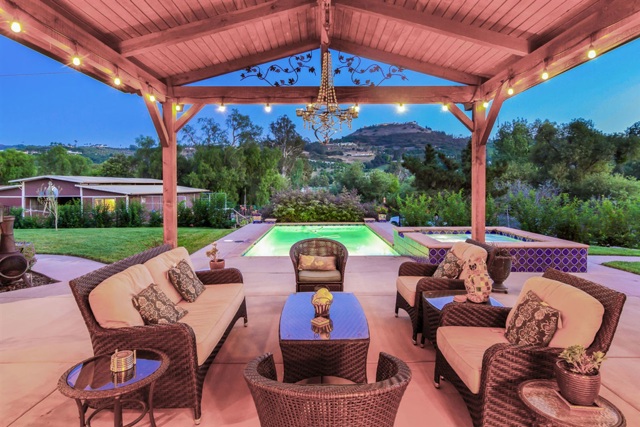 6457 Camino Del Rey