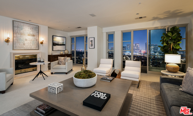 2 Bed Home for Sale in Los Angeles, California