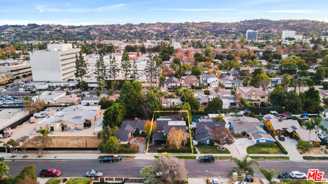 5 Bed Home for Sale in Sherman Oaks, California