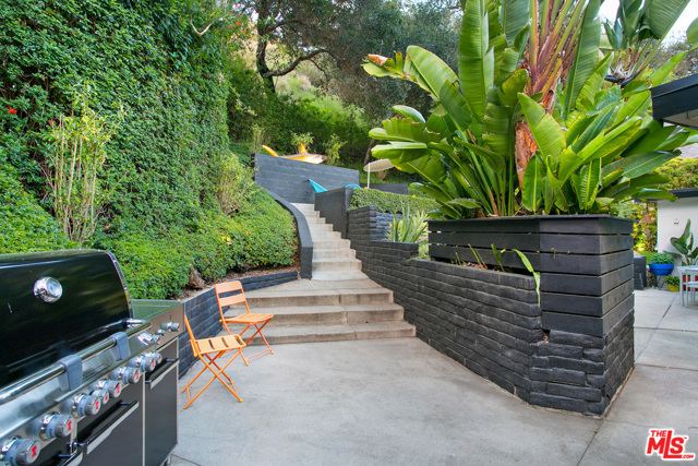 3 Bed Home for Sale in Beverly Hills, California