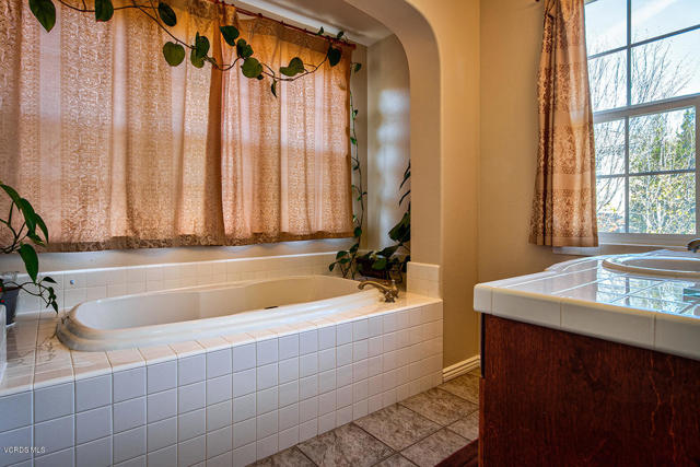 5 Bed Home for Sale in Newbury Park, California