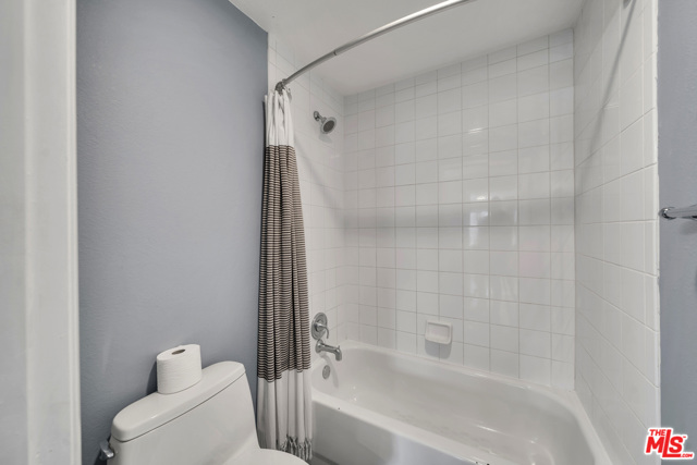 2 Bed Home for Sale in Playa del Rey, California