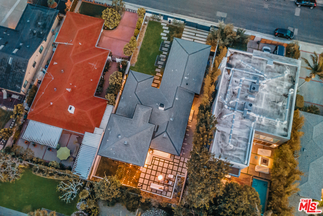 4 Bed Home for Sale in Venice, California