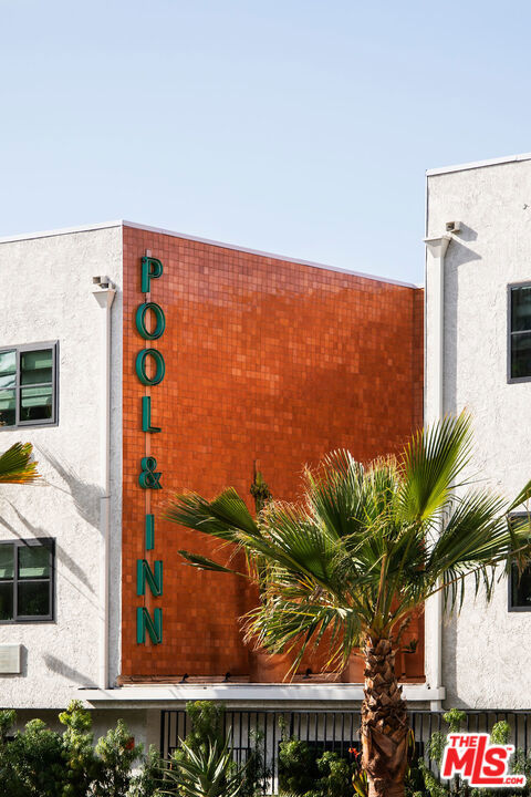  Income Home for Sale in Los Angeles, California