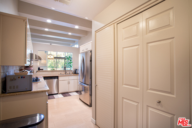 3 Bed Home for Sale in Los Angeles, California