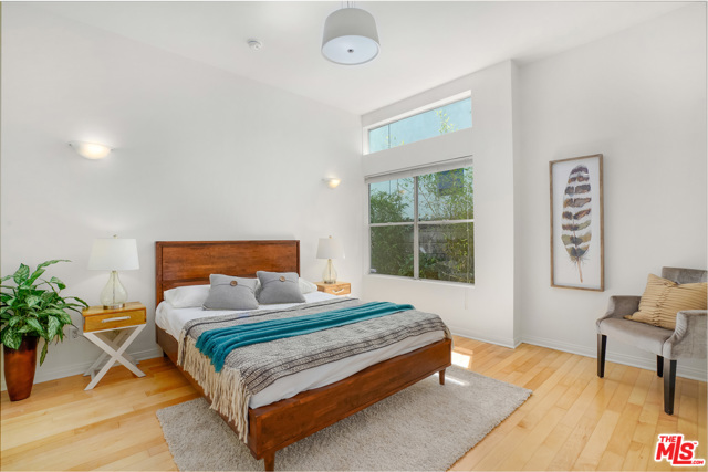 3 Bed Home for Sale in Venice, California
