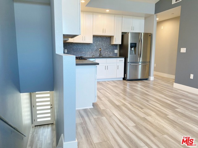  Income Home for Sale in North Hollywood, California