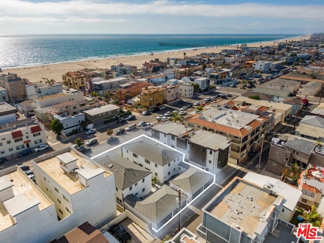 420 Hermosa Avenue, Hermosa Beach, California 90254, ,Residential Income,Sold,Hermosa,20617814