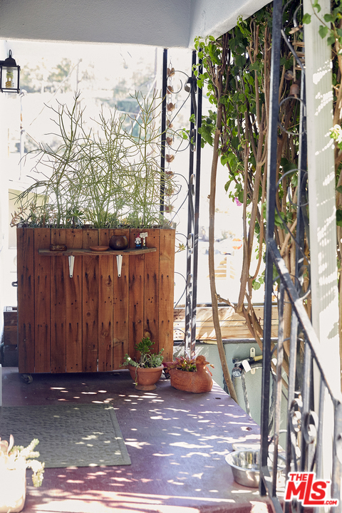 2 Bed Home for Sale in Los Angeles, California