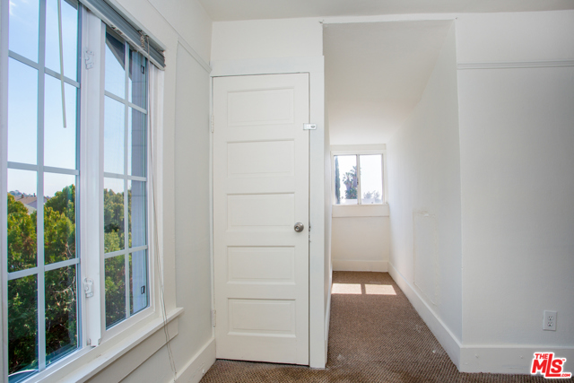2 Bed Home for Sale in Los Angeles, California