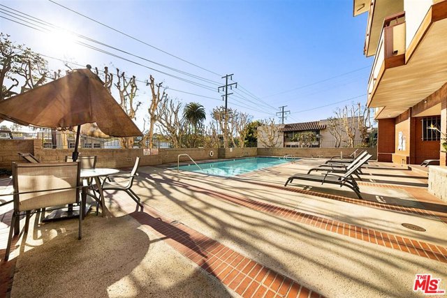 2 Bed Home for Sale in Playa del Rey, California