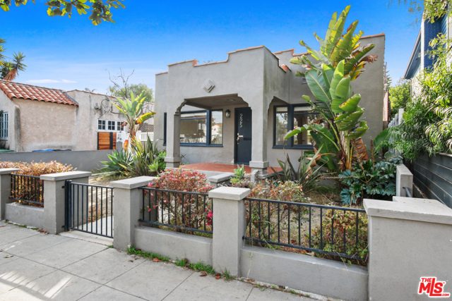 2 Bed Home for Sale in Venice, California