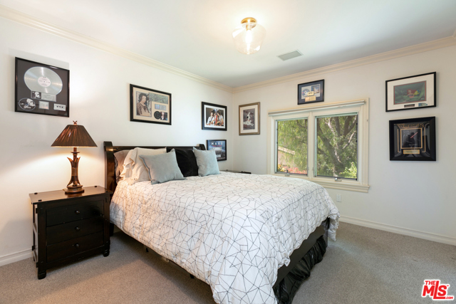 3 Bed Home for Sale in Studio City, California