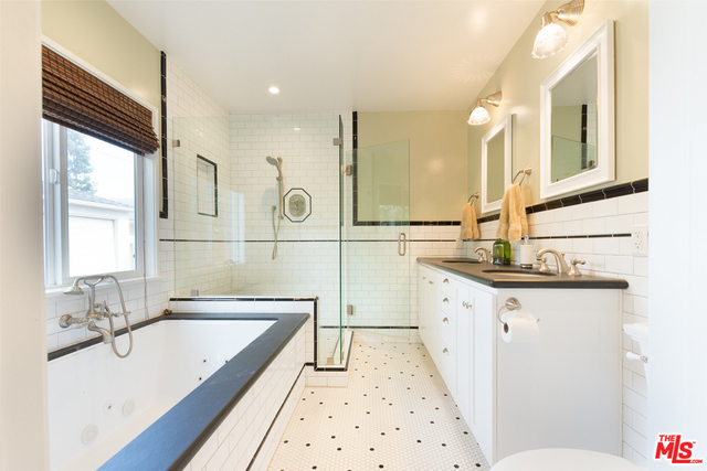 2 Bed Home for Sale in Culver City, California