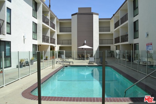 1 Bed Home for Sale in West Hollywood, California