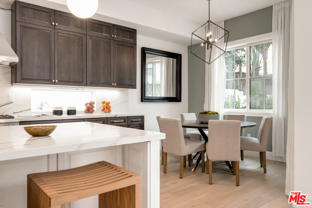 1813 OAK Avenue, Manhattan Beach, California 90266, 5 Bedrooms Bedrooms, ,4 BathroomsBathrooms,Residential,Sold,OAK,19433822