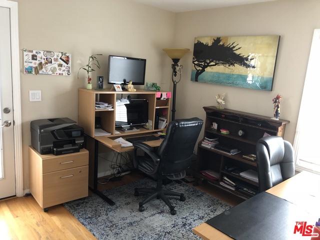 617 BERYL Street, Redondo Beach, California 90277, 2 Bedrooms Bedrooms, ,1 BathroomBathrooms,Residential,Sold,BERYL,18323684