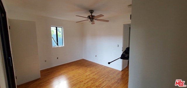 2 Bed Home for Sale in Van Nuys, California