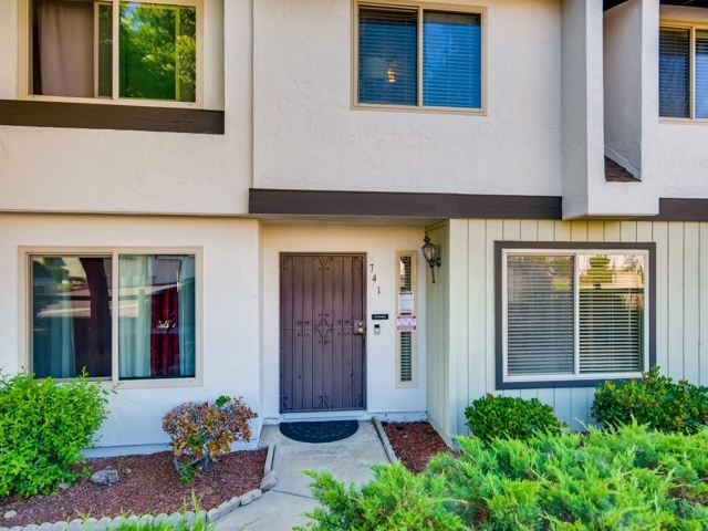 MLS: 200031069 Condo For Sale