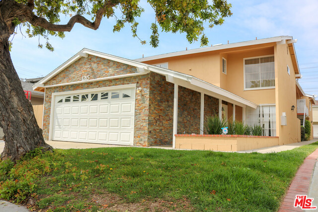 1215 AMETHYST Street, Redondo Beach, California 90277, ,Residential Income,Sold,AMETHYST,18329800