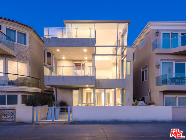 718 THE STRAND, Hermosa Beach, California 90254, 3 Bedrooms Bedrooms, ,4 BathroomsBathrooms,Residential,Sold,THE STRAND,18393866