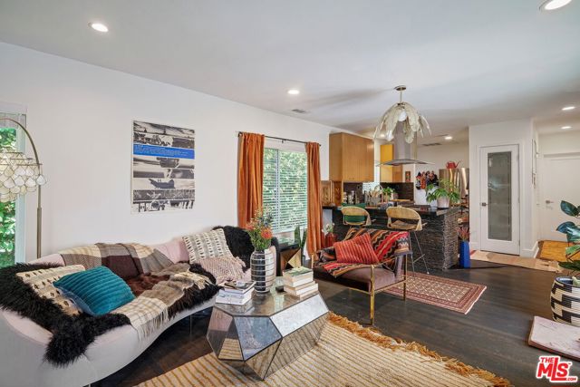  Income Home for Sale in Los Angeles, California