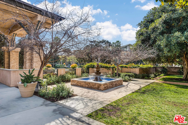 2 Bed Home for Sale in Playa Vista, California