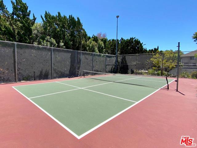 Paddleball Court