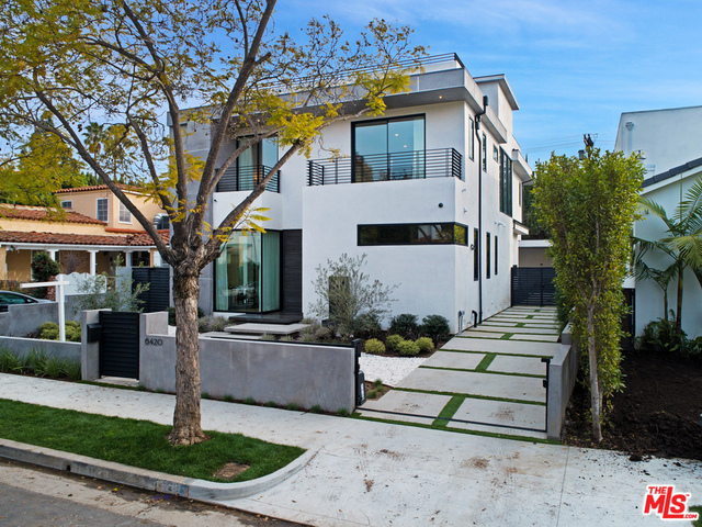 4 Bed Home for Sale in Los Angeles, California