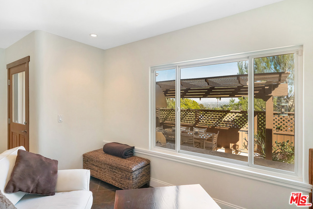 3 Bed Home for Sale in Sherman Oaks, California