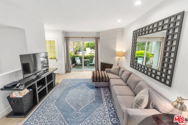 2 Bed Home for Sale in Playa del Rey, California