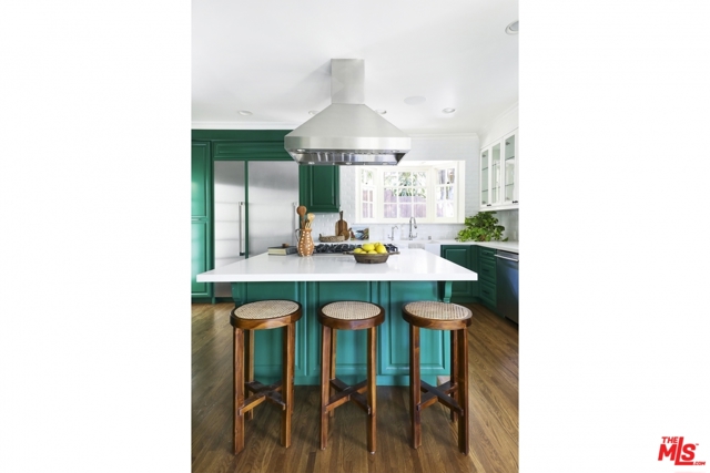 4 Bed Home for Sale in Los Angeles, California