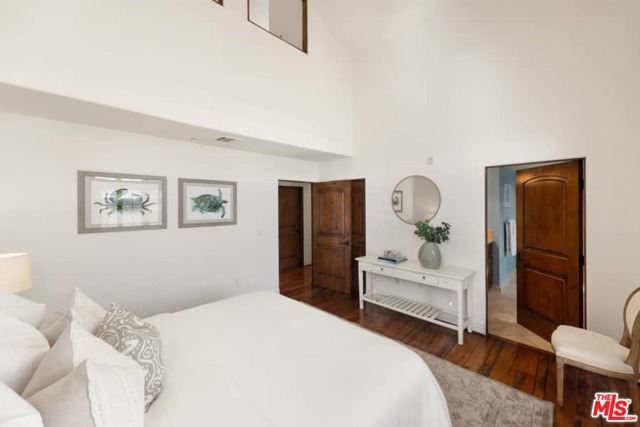 2 Bed Home for Sale in Santa Monica, California