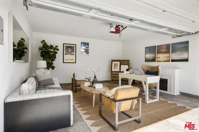 3 Bed Home for Sale in Culver City, California