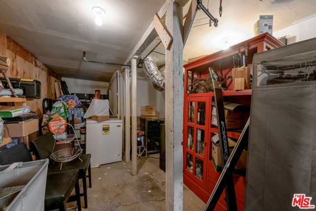 2 Bed Home for Sale in Los Angeles, California