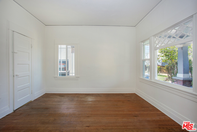 2 Bed Home for Sale in Los Angeles, California
